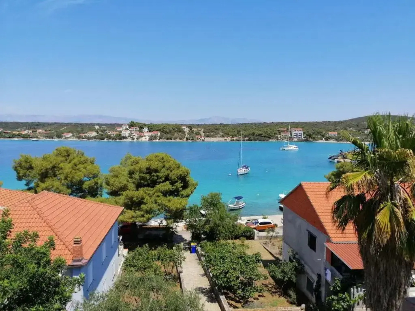 Ceratonia Apartments