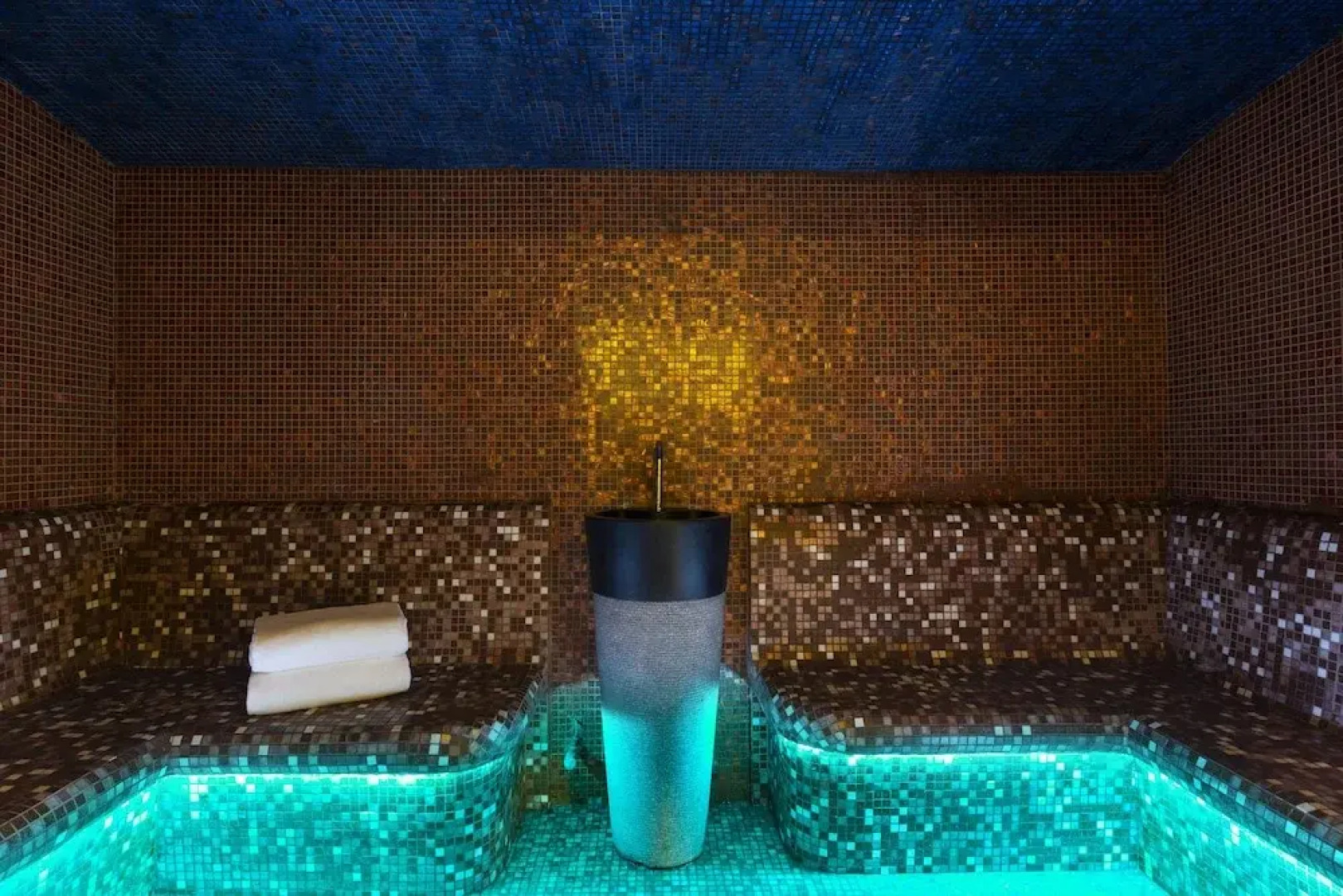 Ours Blanc Hotel & Spa