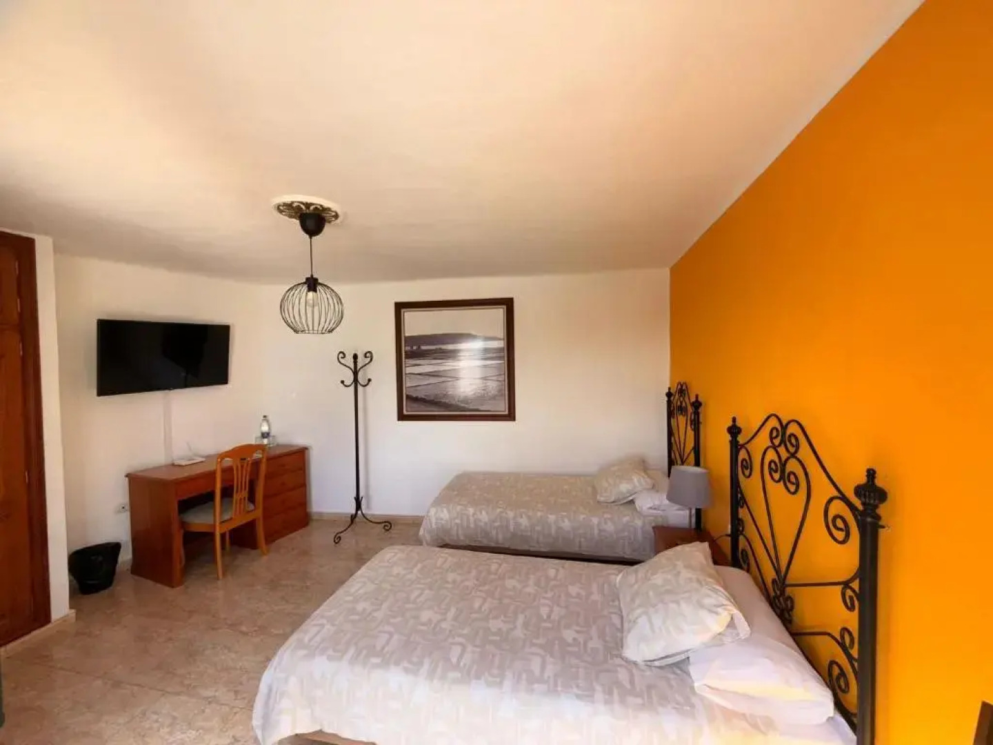 HOTEL-FINCA Rural José Manuel 28pax