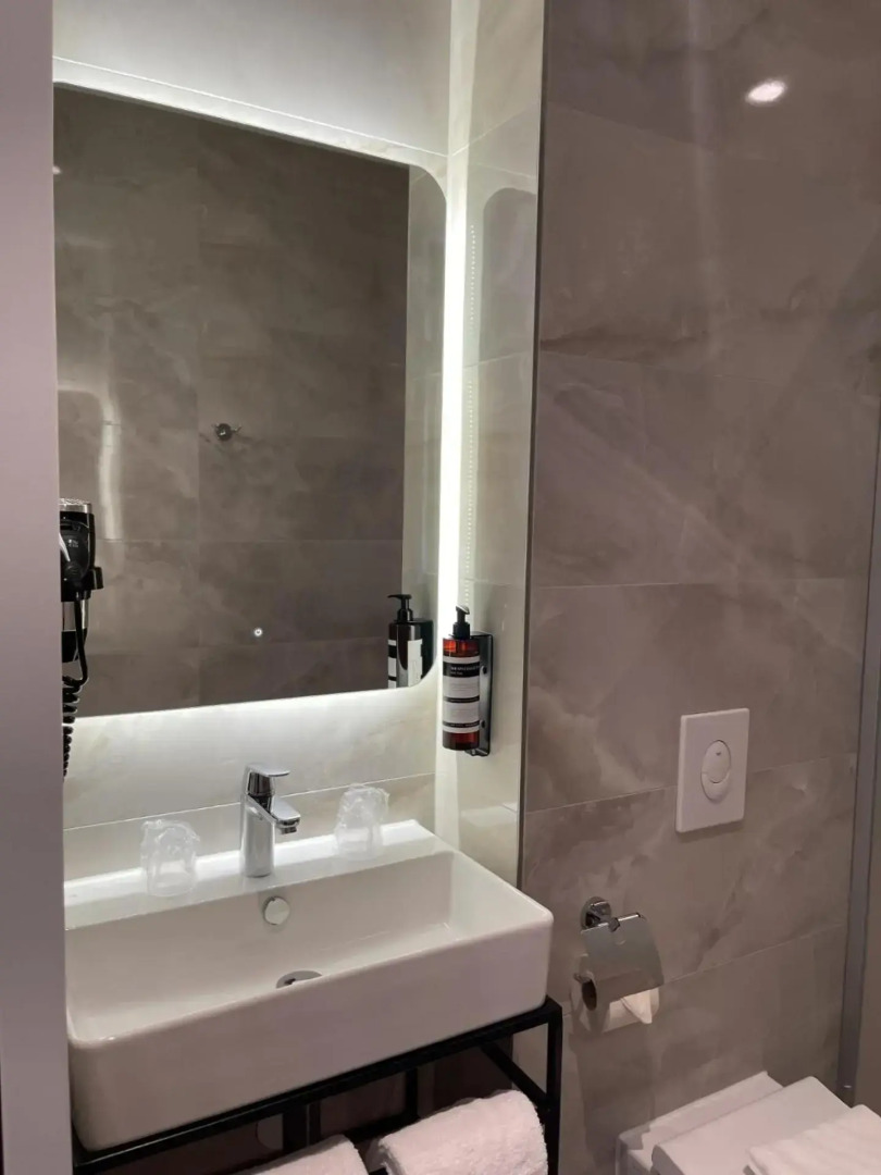 OZO Hotels Antares Airport