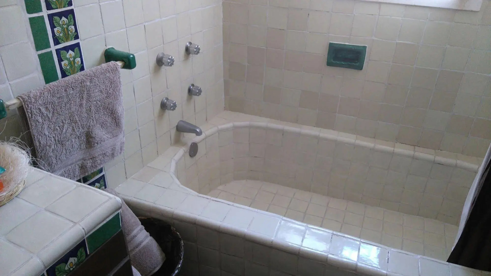 Casa Espejos Holistic B&B- Adults Only