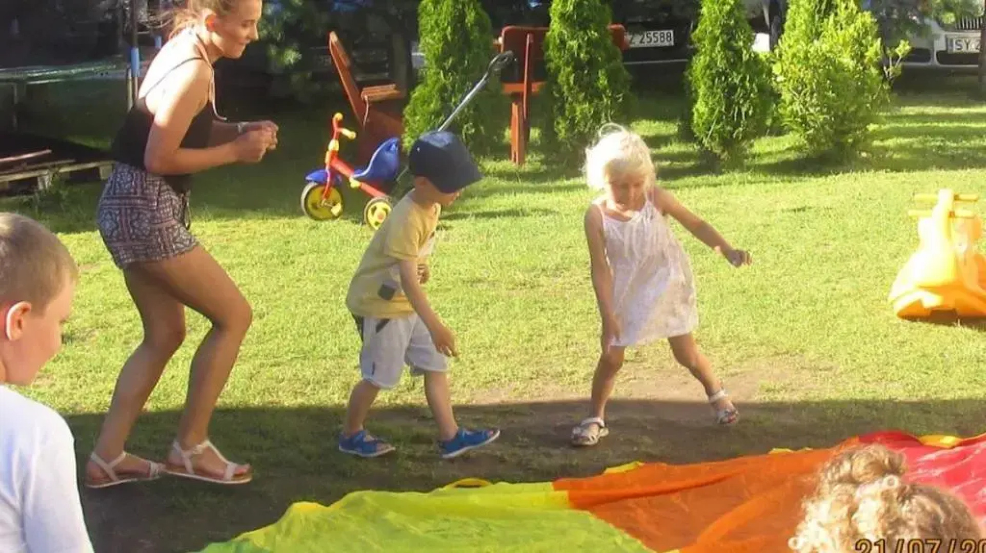 Dworek Karwia Wiosenna 8