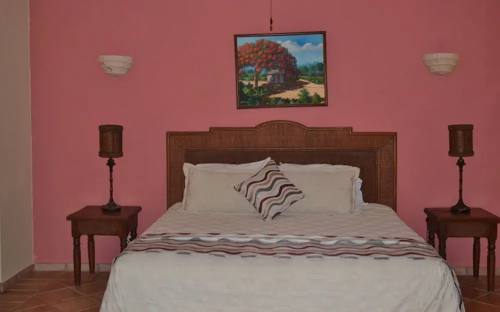 Family Oriented - Private Beach & Horse Stables - Ocean, Pool, & Hot Tub