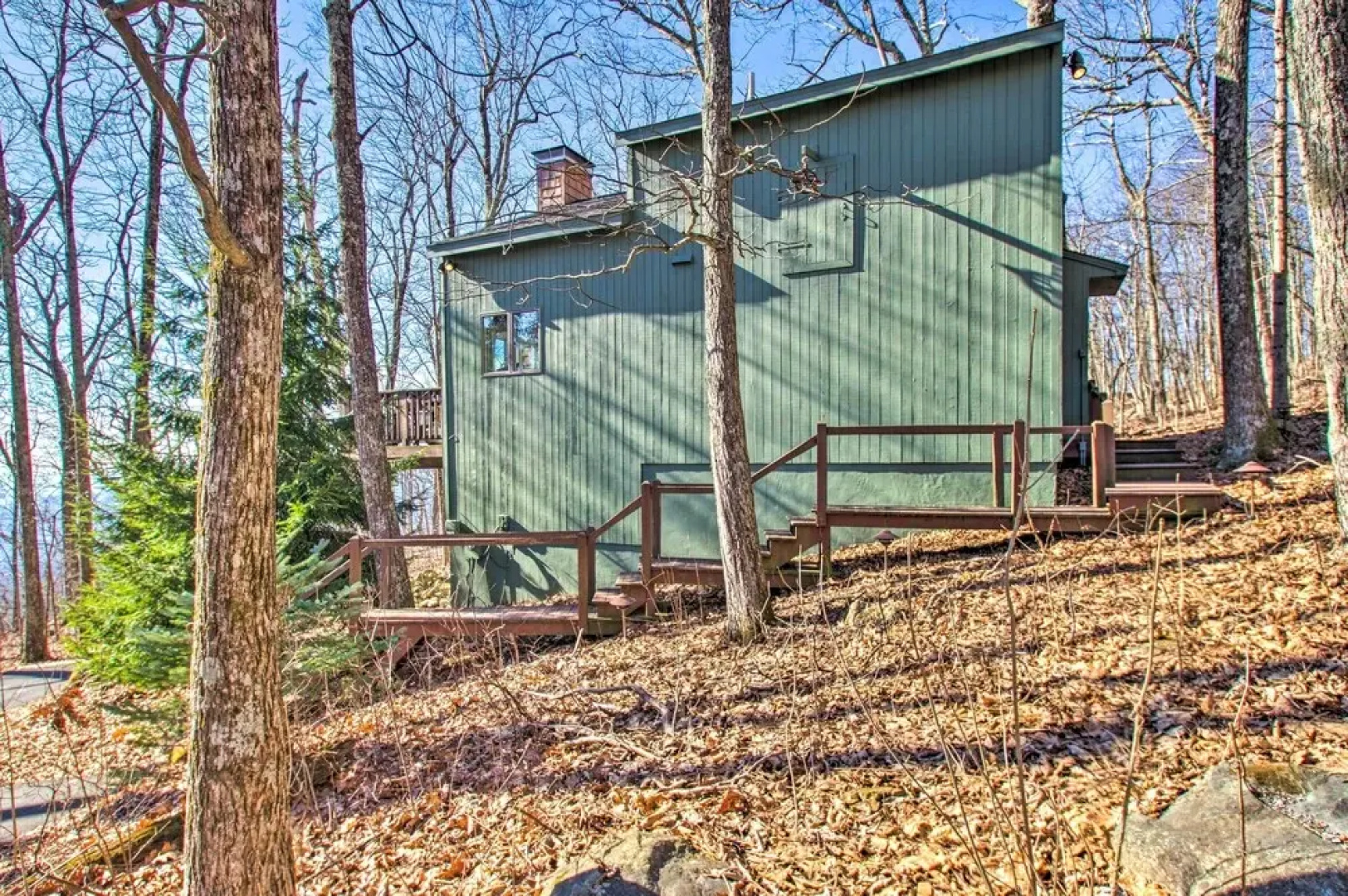 Wintergreen Resort Retreat - Walk to Slopes!