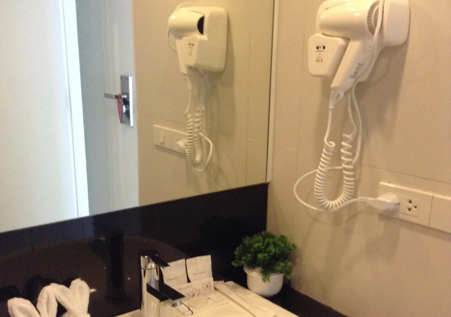 Racha Residence Sri Racha