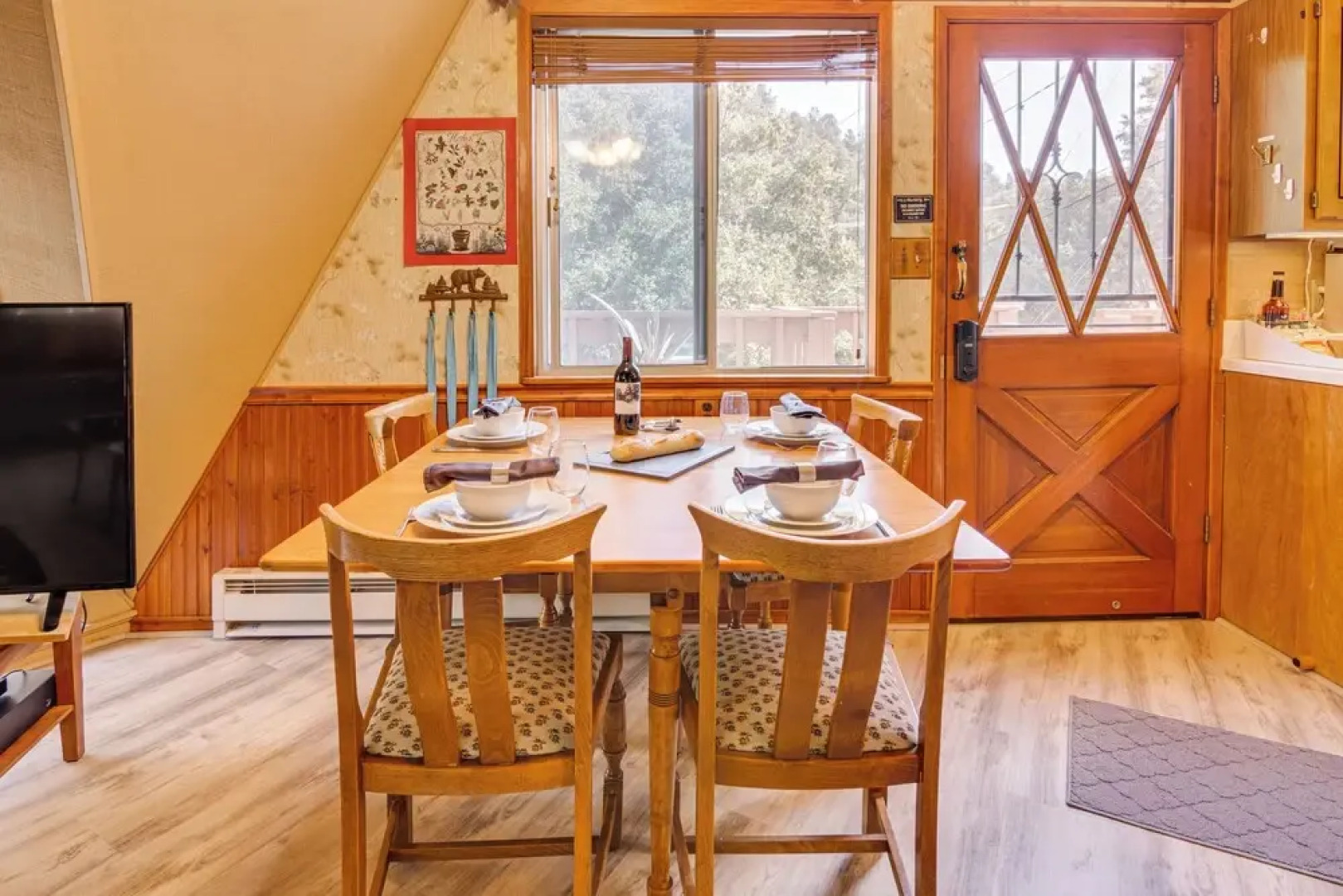 'star House' Unique Home w/ 360 Mountain Views!