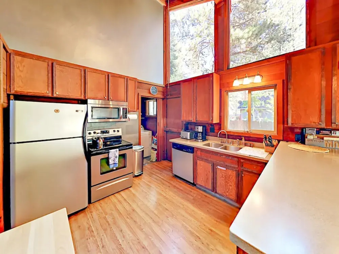 2260 Arizona Avenue Home 4 Bedrooms 2 Bathrooms Home