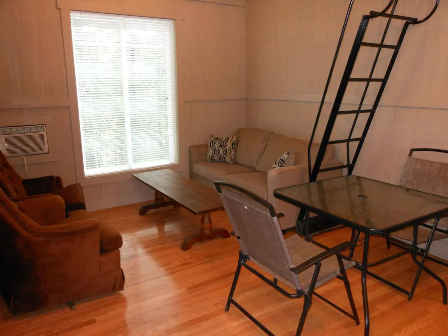 Mountain Park Resort Cabin, RV & Campground