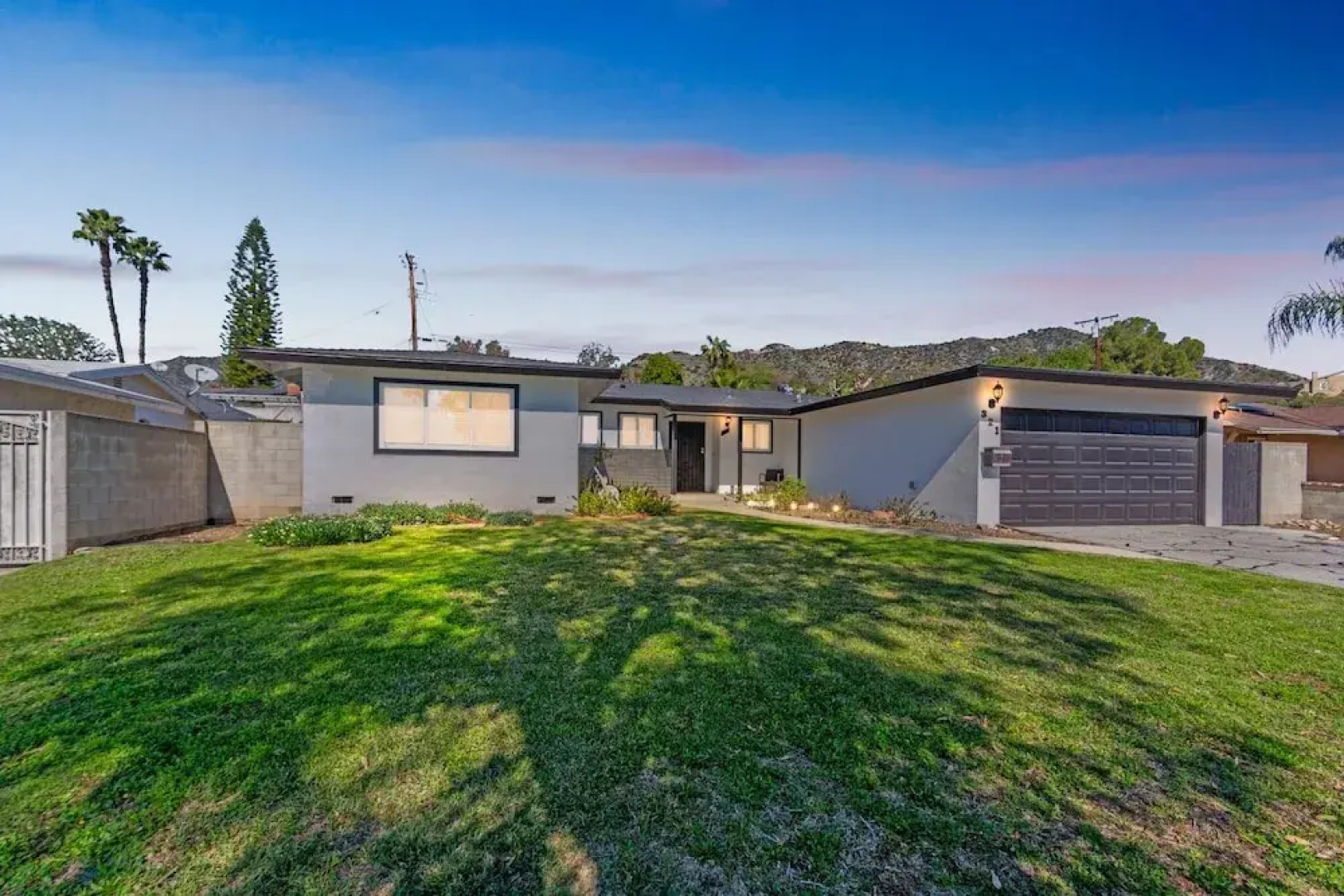 Modern Relaxing Retreat With Private Pool 4 Bedroom Home by RedAwning