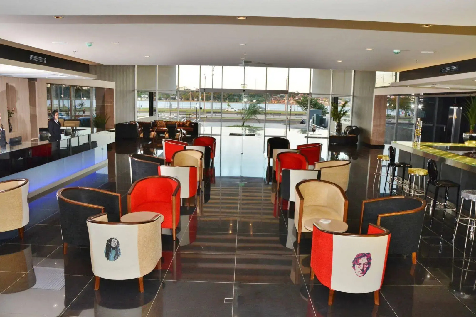 Savoy Hotel Encarnación