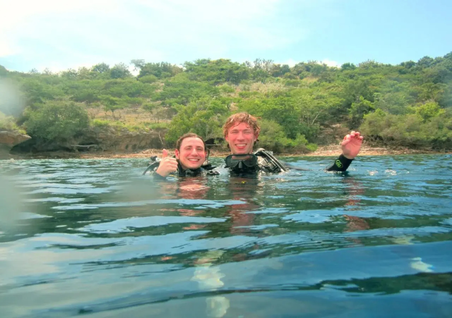 Made Taro - Menjangan Homestay