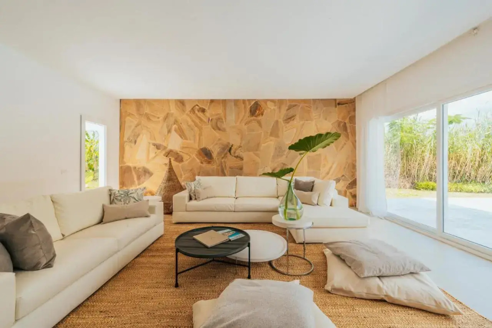 Курортный отель Ycona Luxury