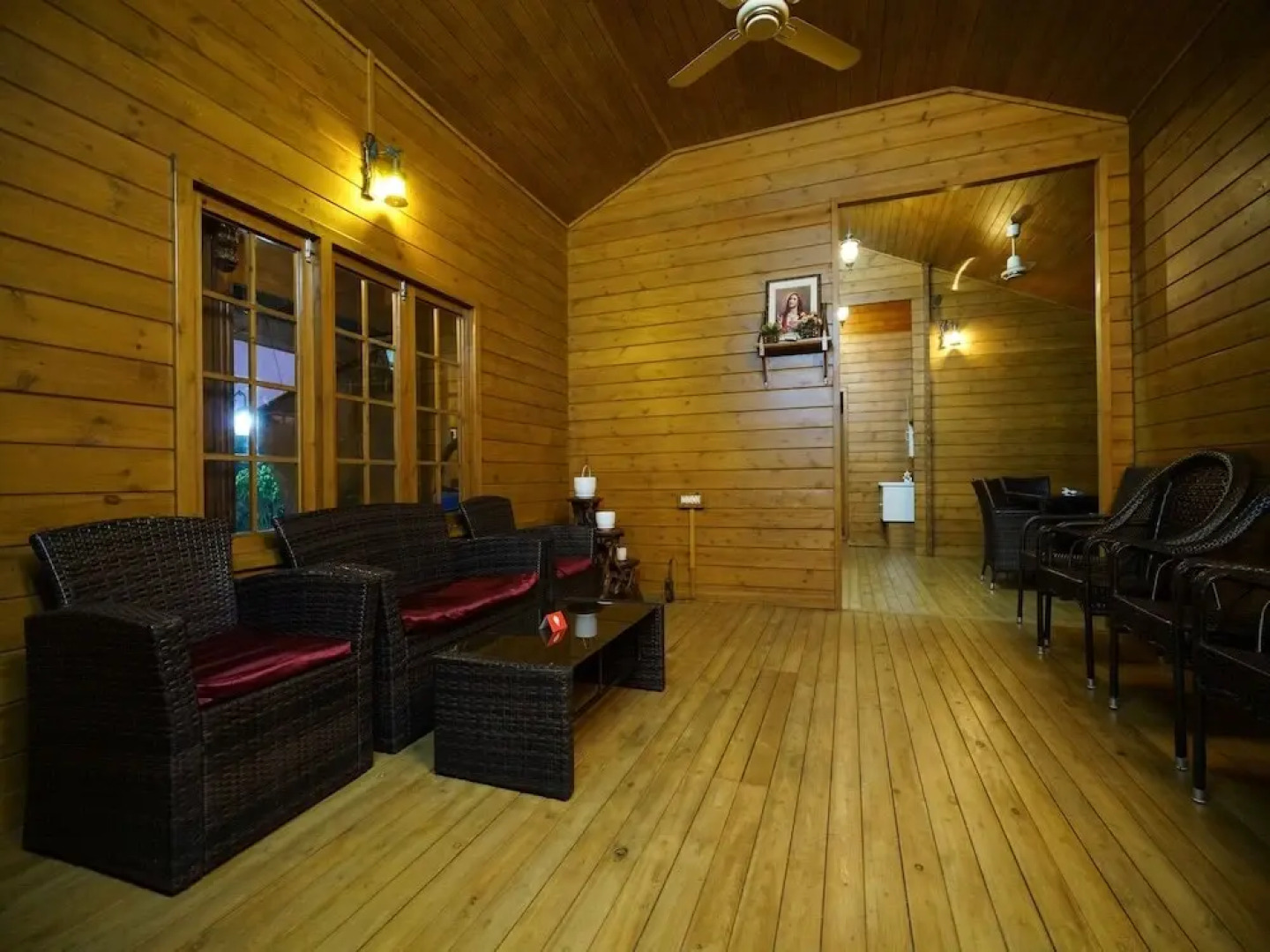 OYO 14514 Home Riverside Cottage Vyttila