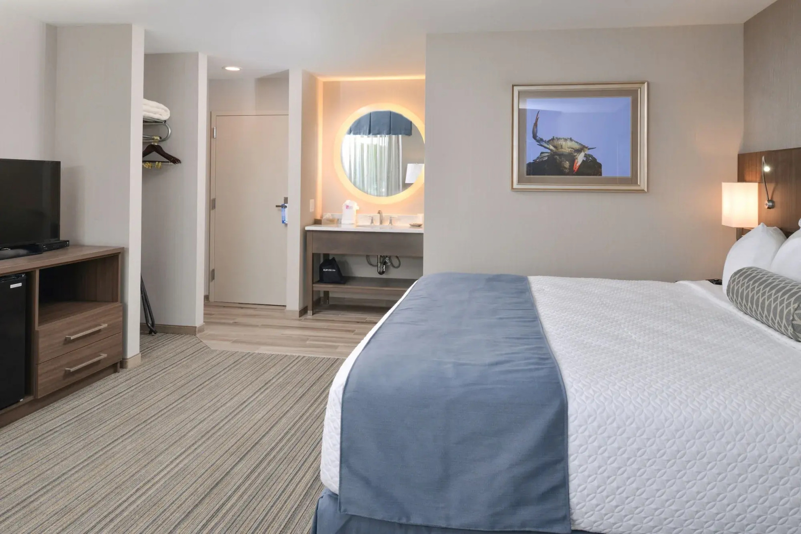 Anchored Inn at Hidden Harbour Marina