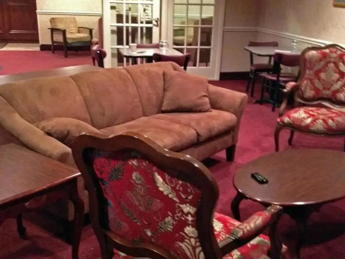 Country Hearth Inn & Suites Willard