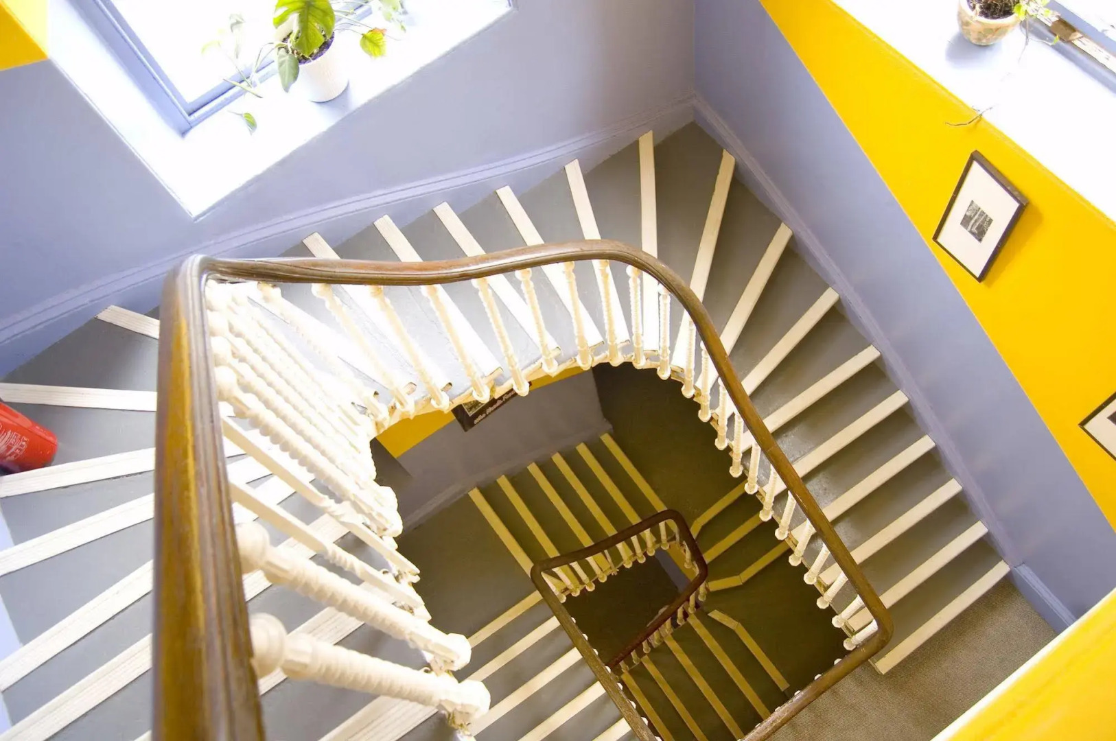 Willy Wallace Hostel Ltd