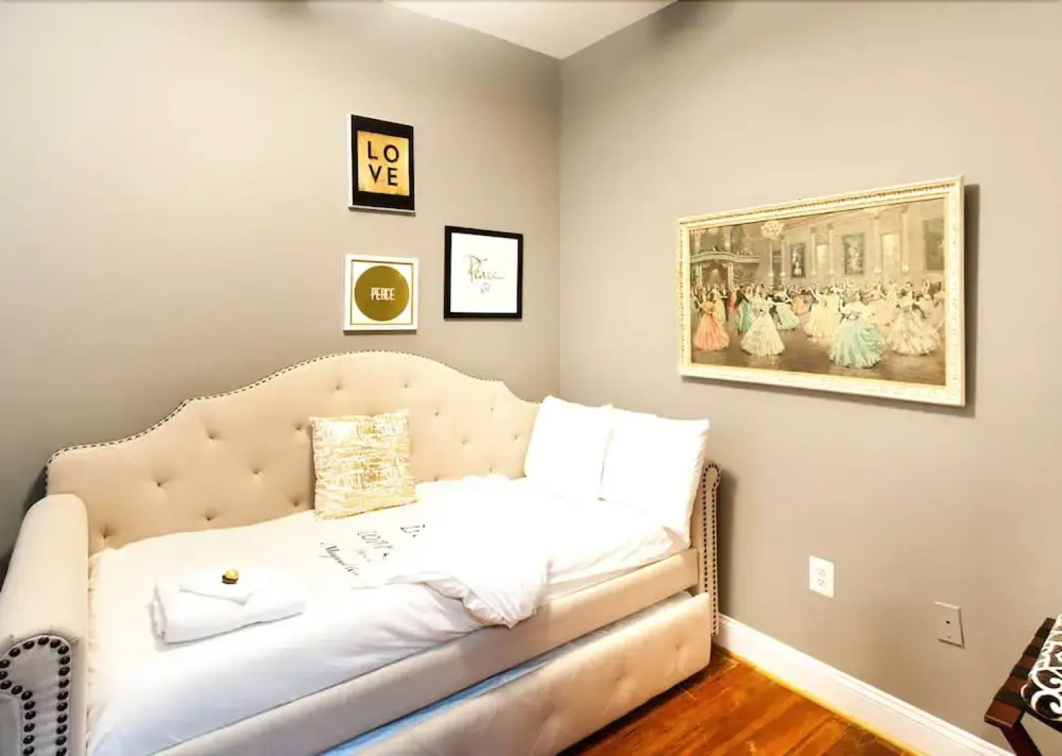 Modernized DC Rowhome in city-center