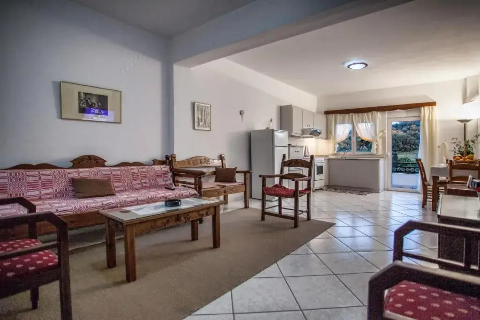 Alexandros Apartments