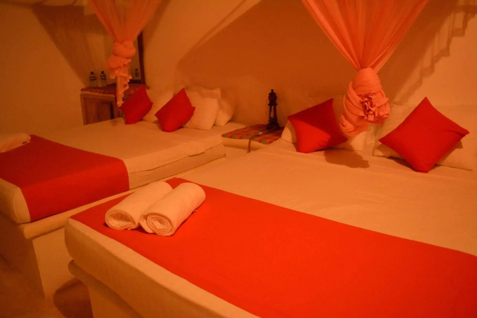 Roshanne Beach Resort