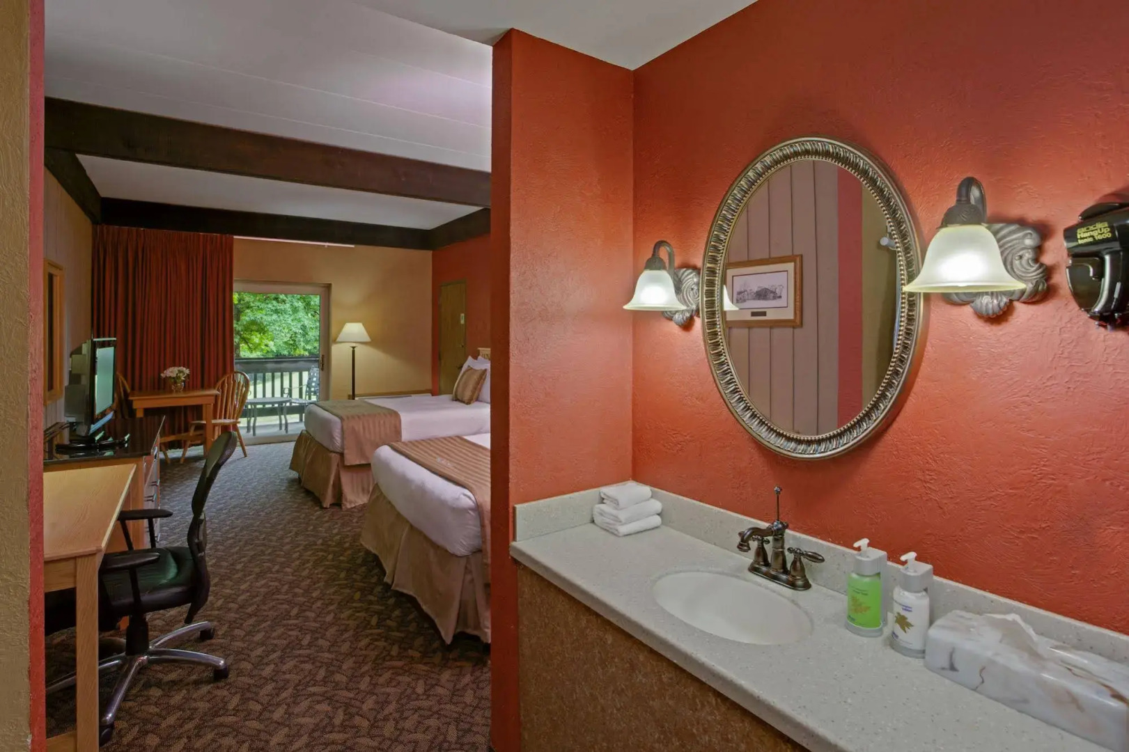 Mohican Lodge and Conference Center