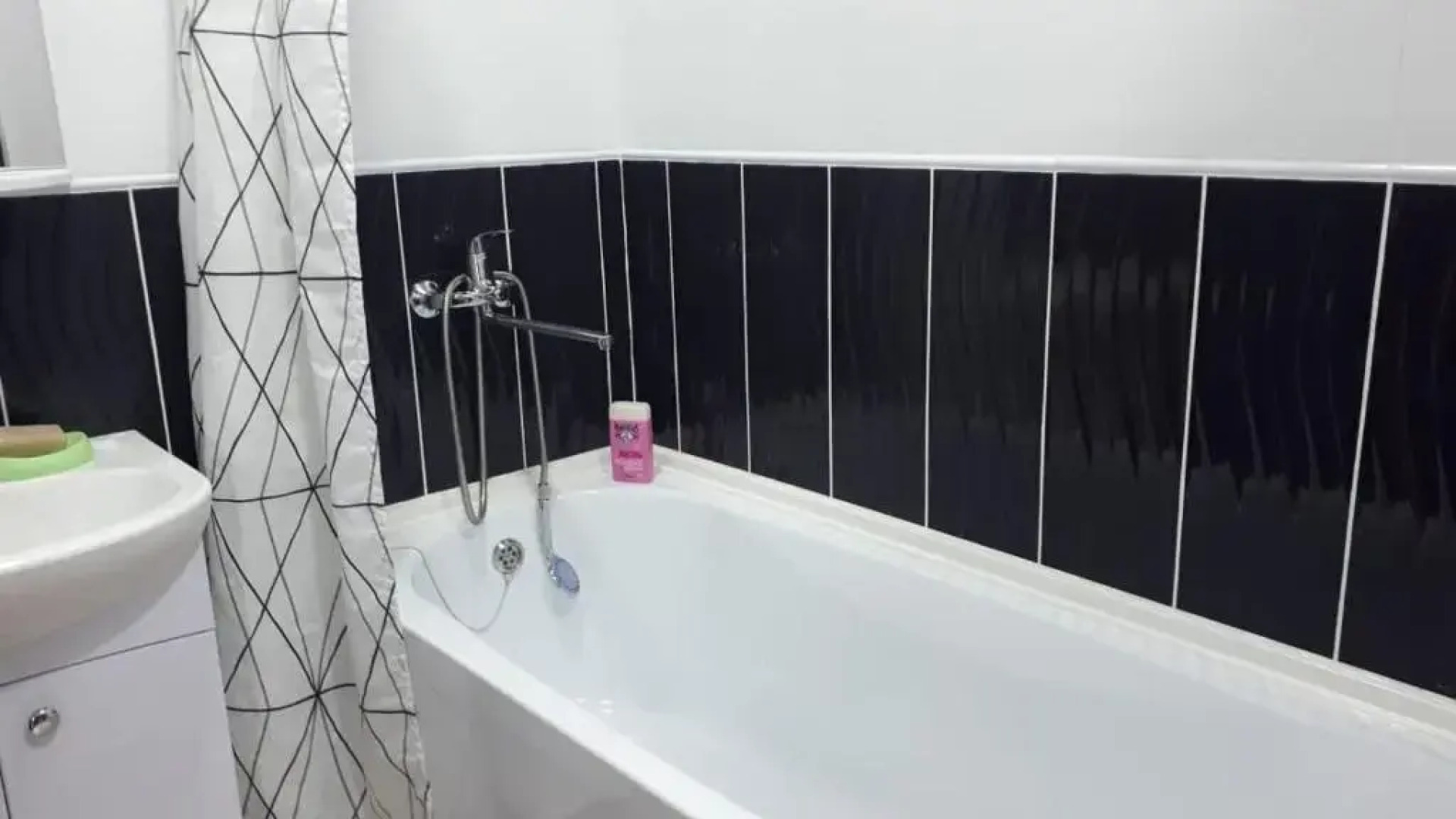 Kvartira Respubliki 93/1