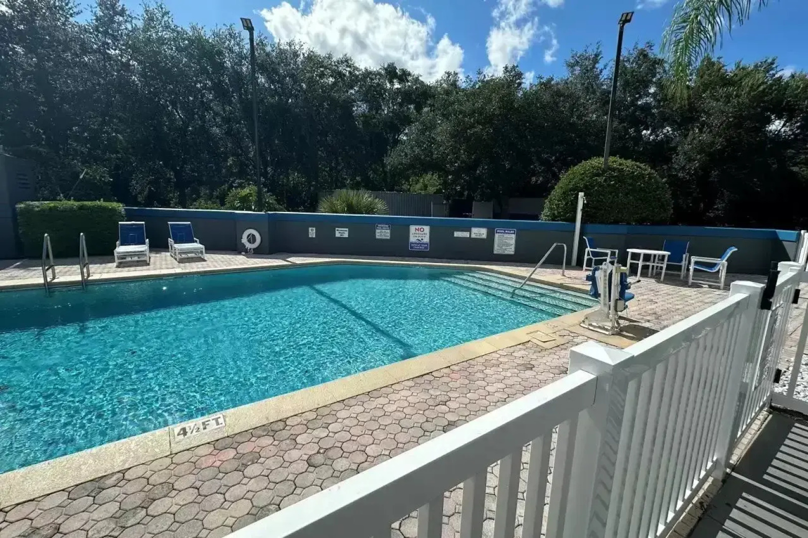 Townhouse Orlando West (ex.Red Roof Inn Orlando West - Ocoee)