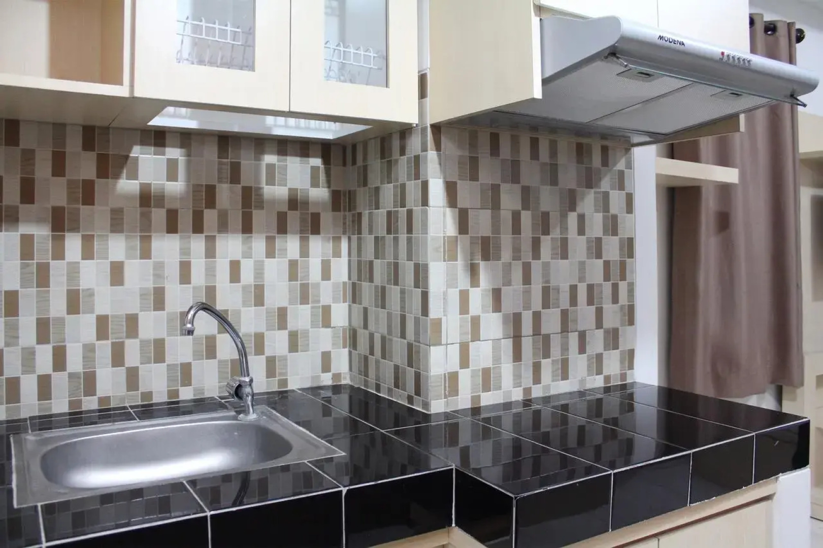 OYO 266 Margonda Residence 5