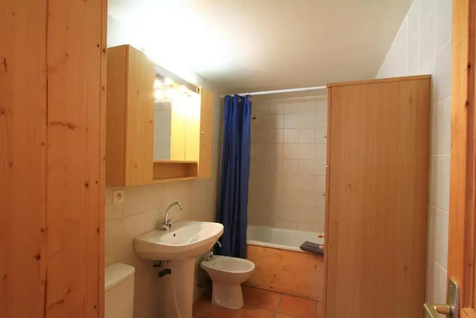 Le Miou: hameau des Chazals Nevache Hautes Alpes