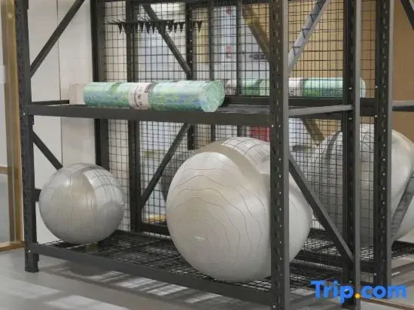 Qinhuangdao Xiadu Garden Hotel (People's Square)