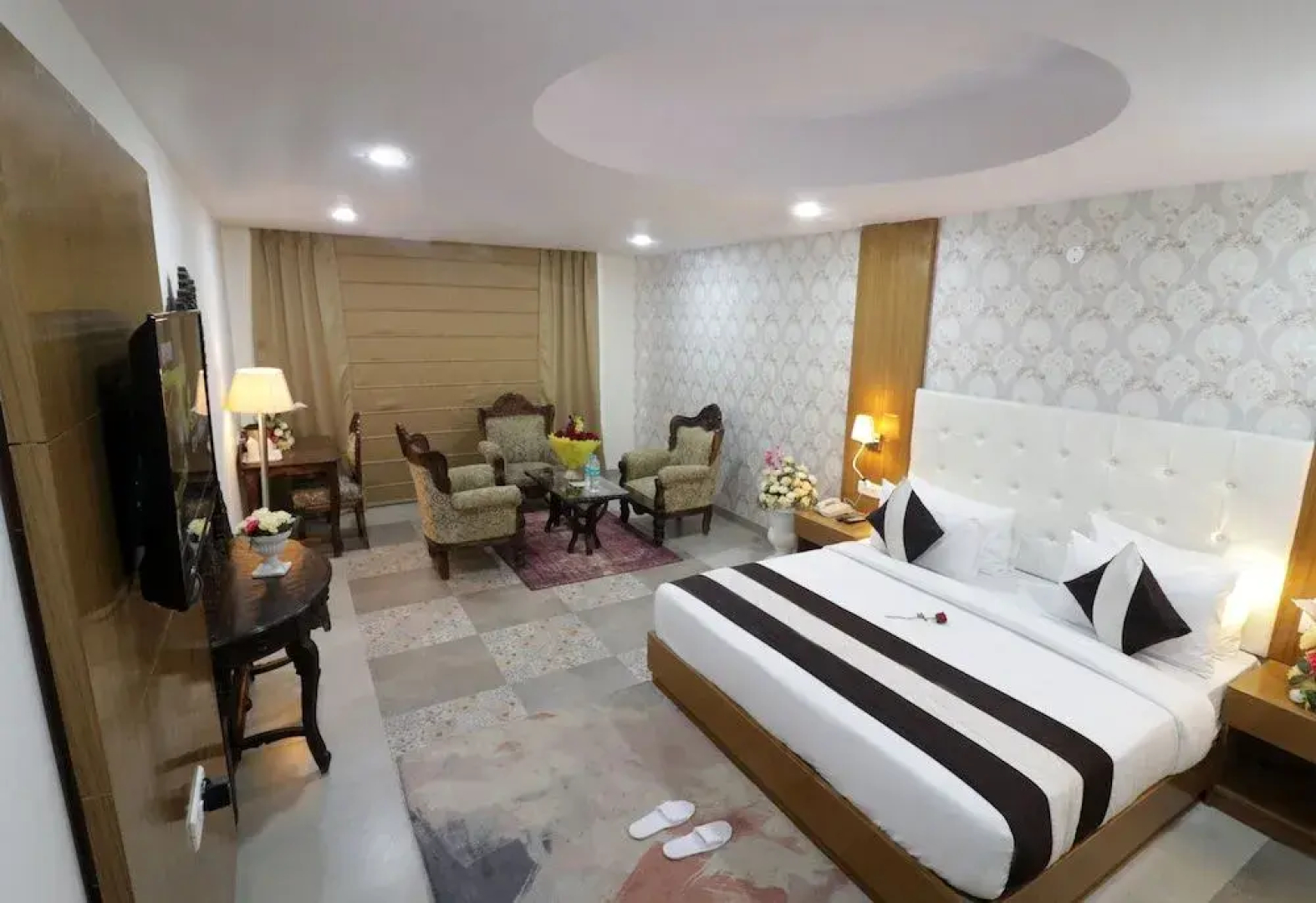 Royal Park Resorts
