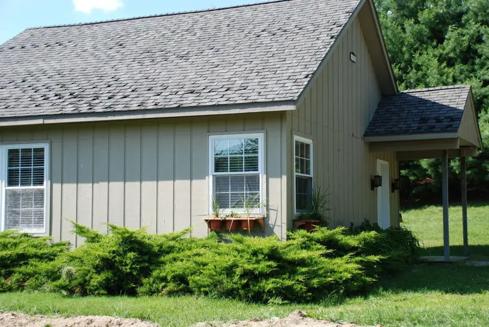 Hawk Valley Retreat and Cottages