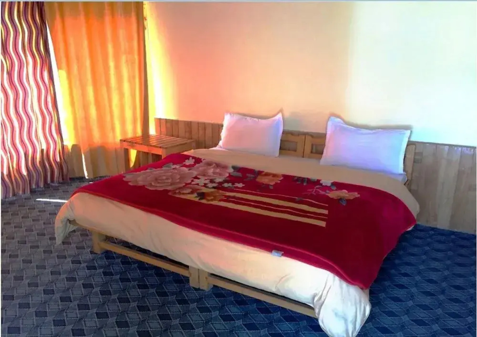 A O Guest House & Home Stay