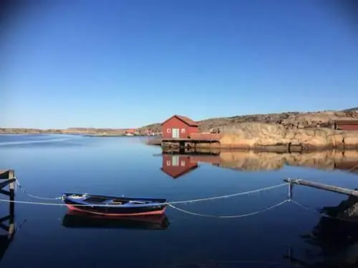 Kustnära Vandrarhem - Hostel