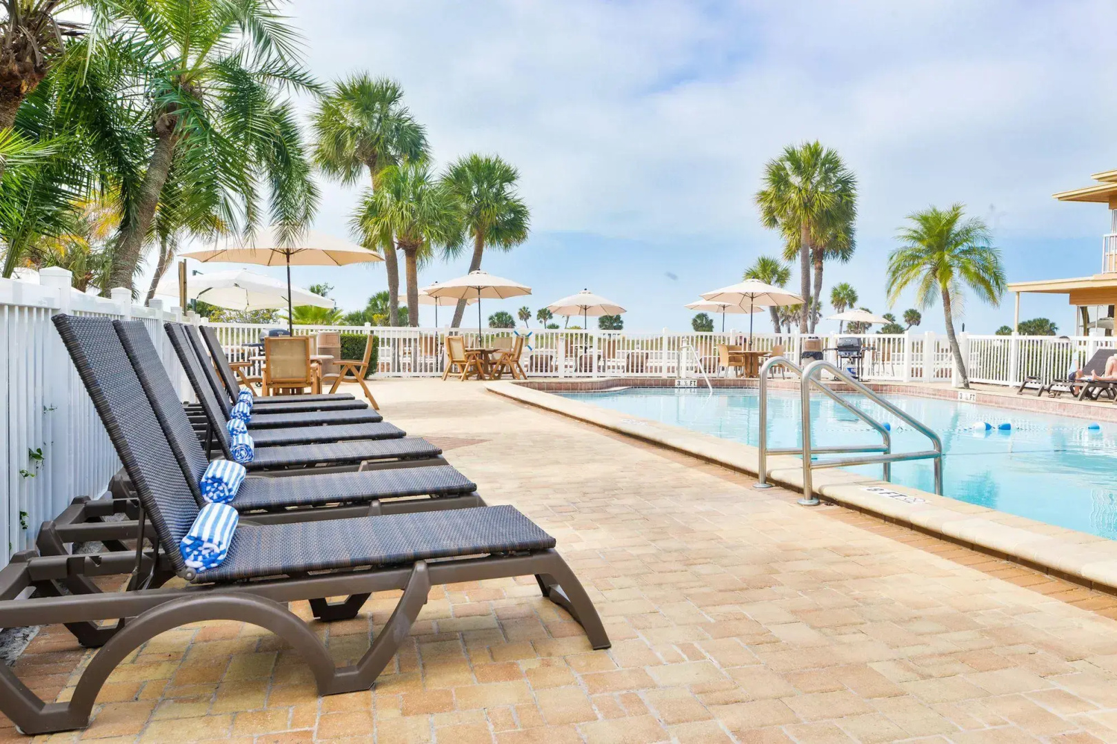 Ocean Club Treasure Island Hotel