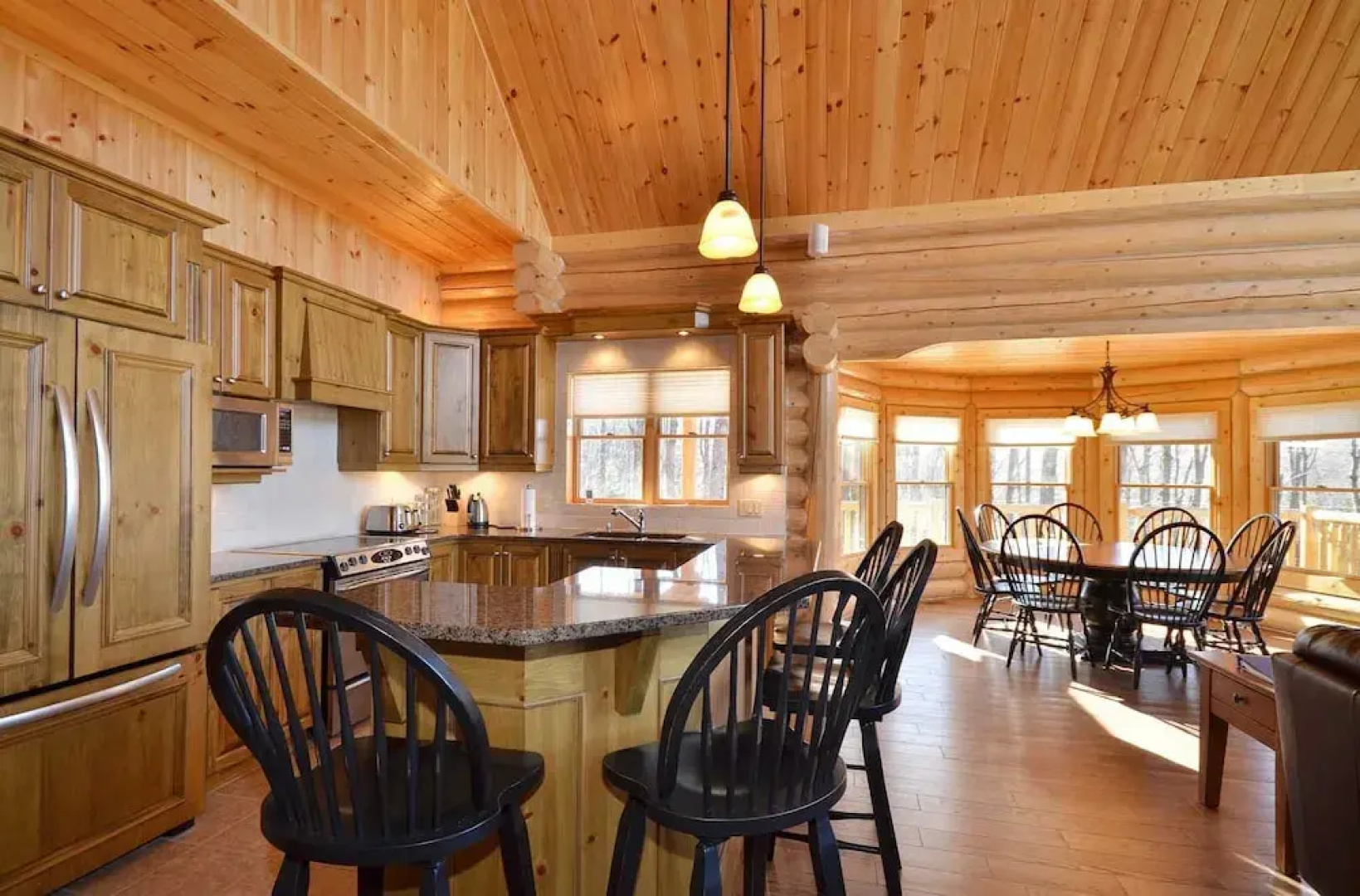 Chalet Deer Lodge