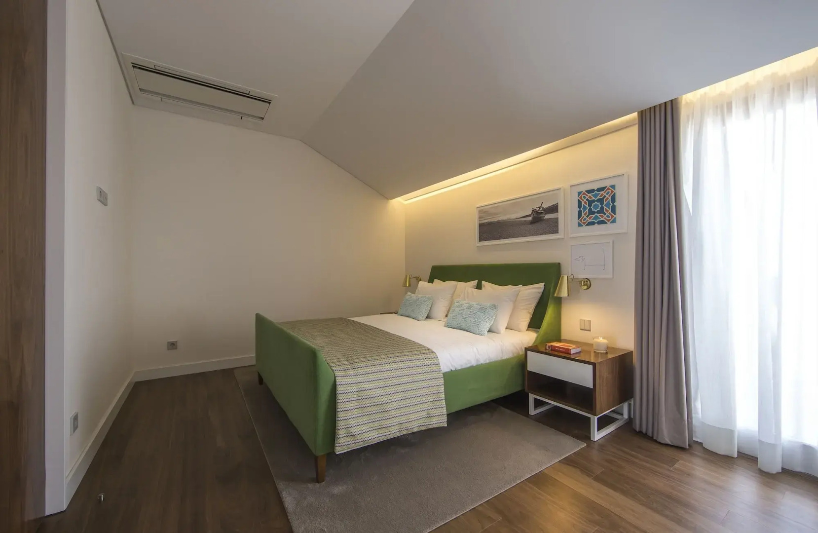 Somewhere Estoril Guesthouse