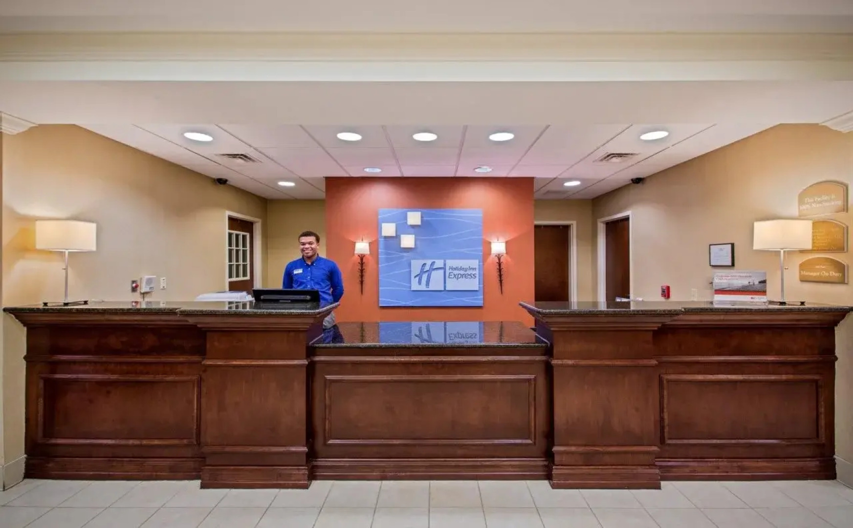 Holiday Inn Express & Suites Flowood by IHG