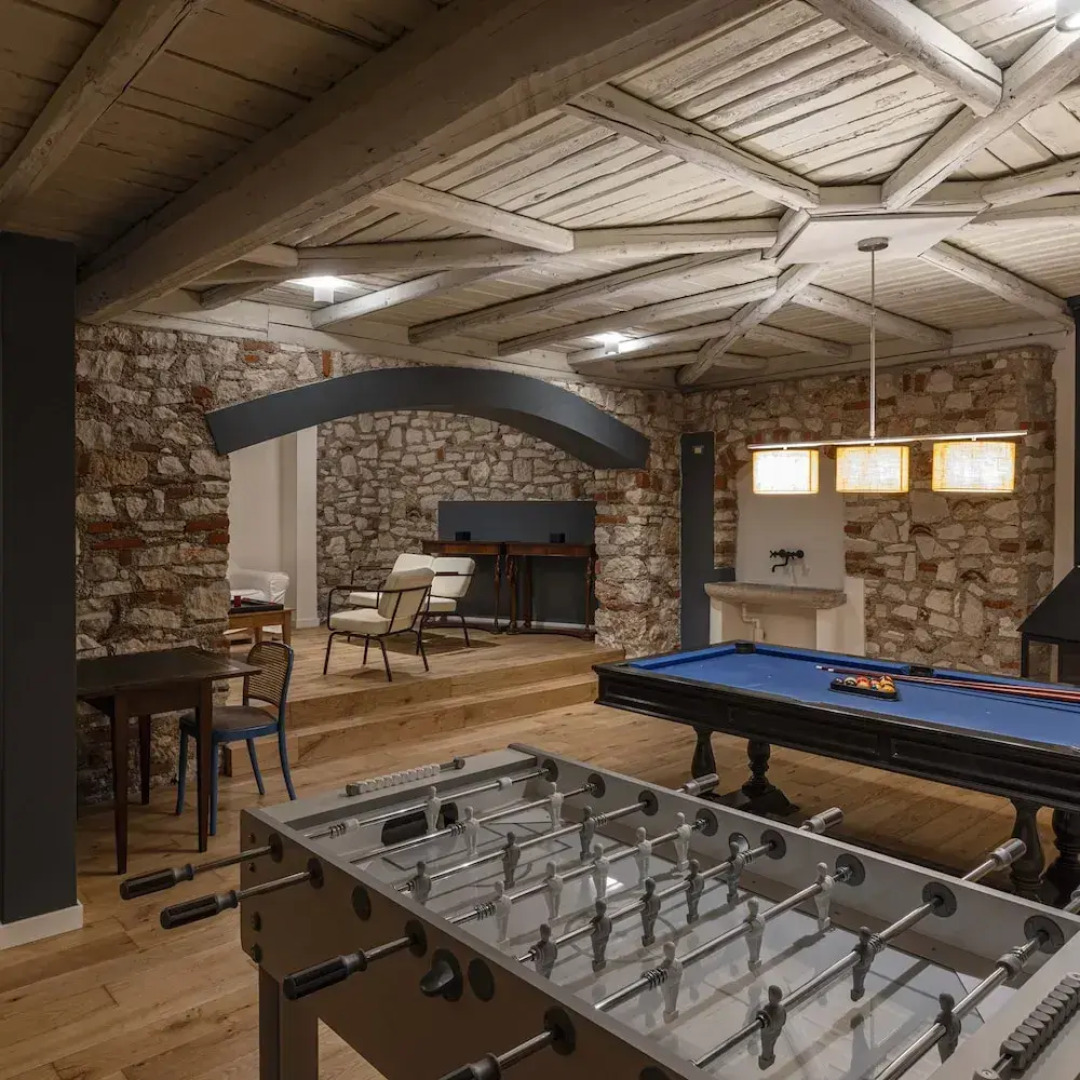 Charming Green and Blue Villa by Wonderful Italy