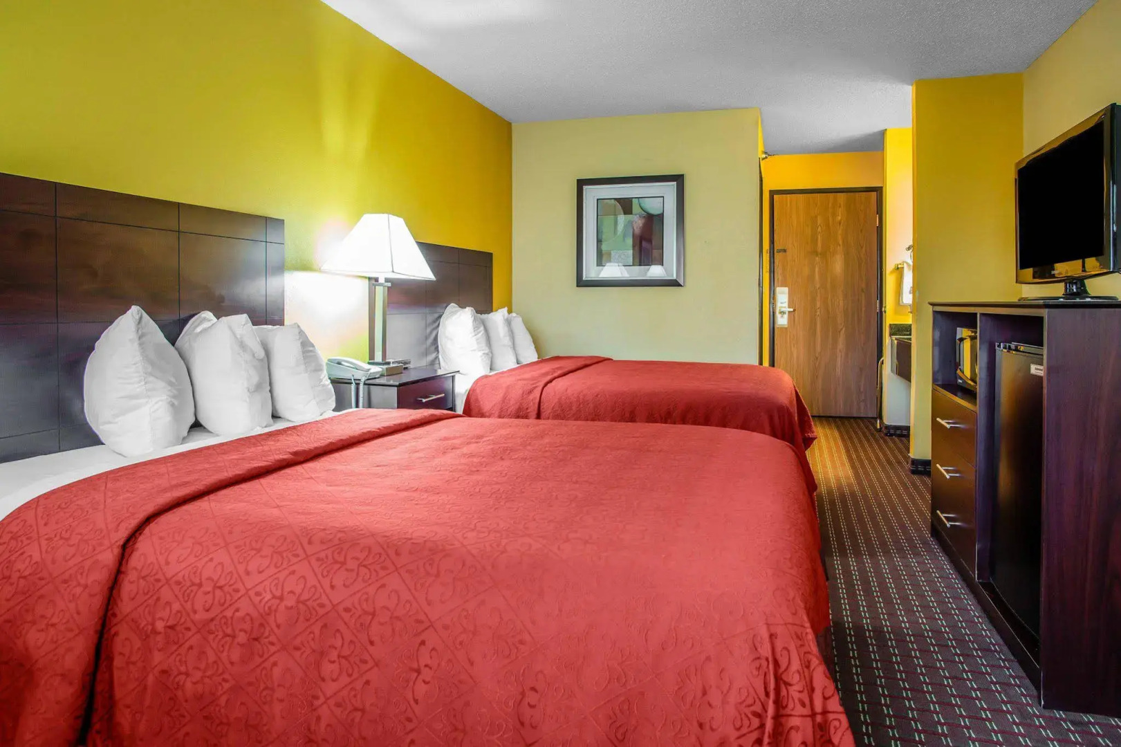 AmericInn by Wyndham Mosinee Central Wisconsin Airport