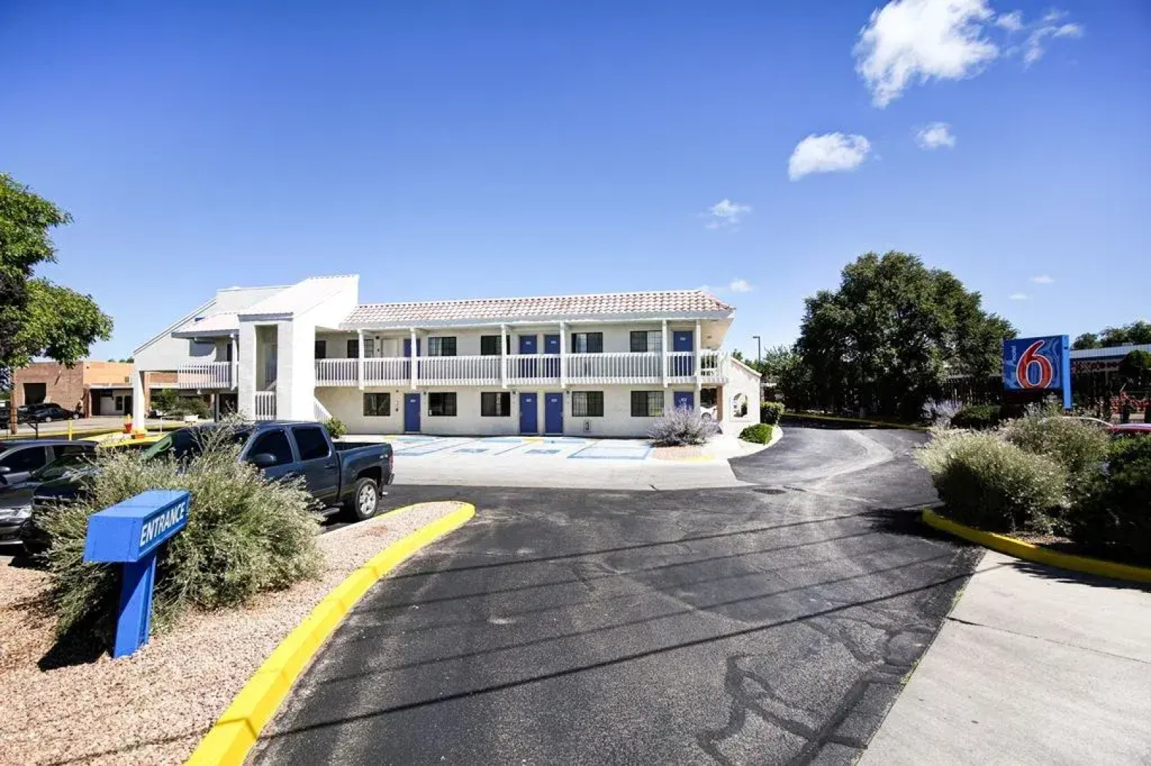 Ramada by Wyndham Santa Fe