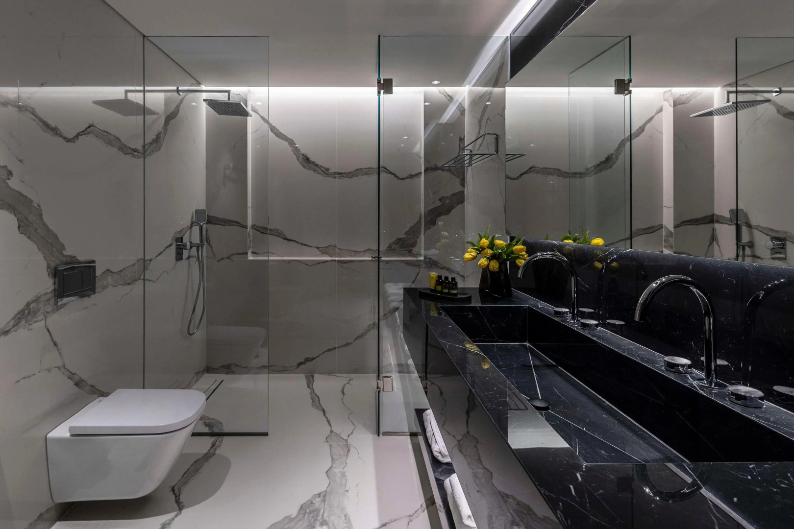 Отель NJV Athens Plaza