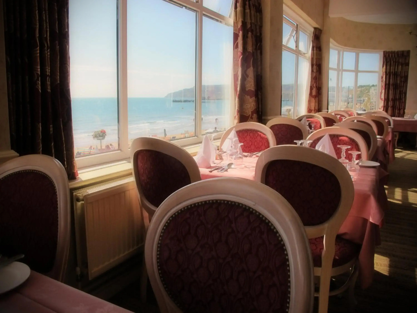 Sandringham Hotel