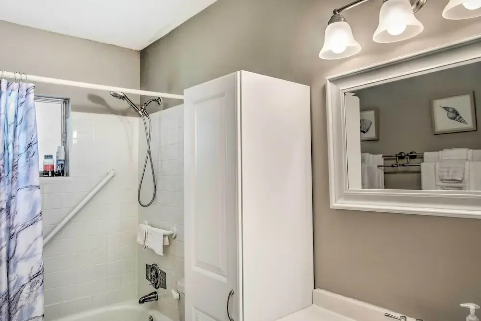 Pet-friendly Brunswick Retreat w/ Gas Grill!