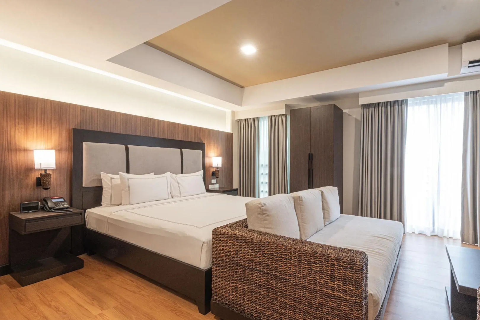 Widus Hotel Clark