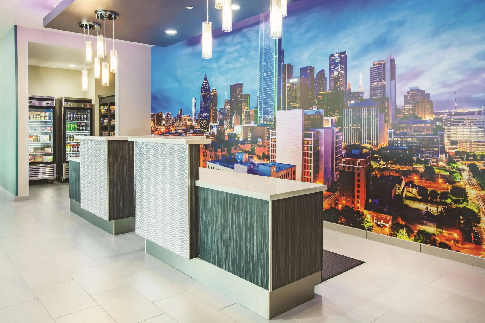 La Quinta Inn & Suites by Wyndham Dallas Plano - The Colony