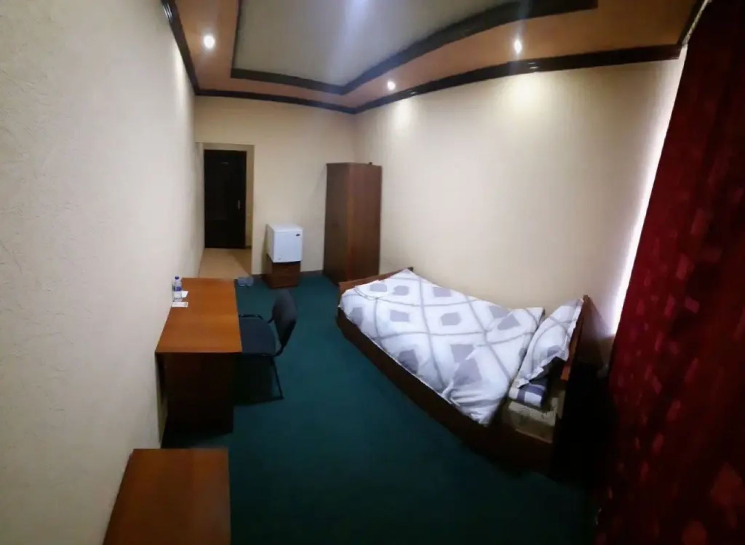 Oasis Hotel