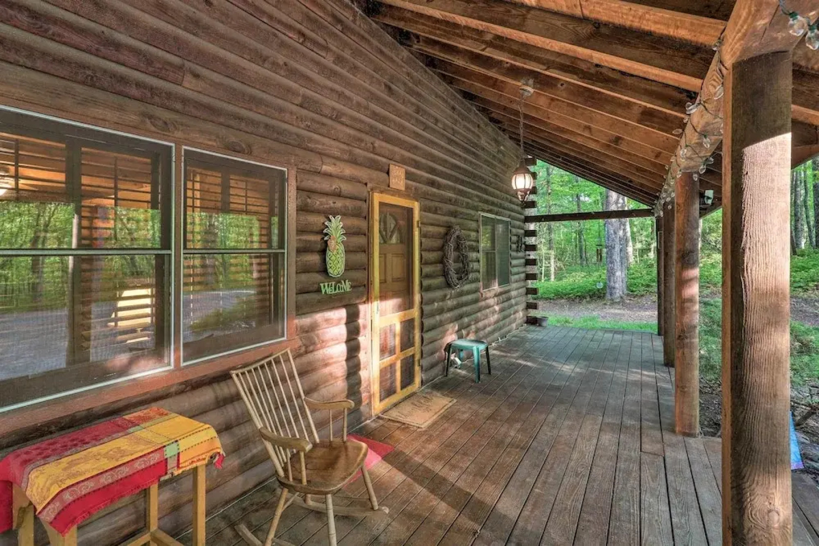 Serene Brevard Cabin ~ 7 Miles to State Forest!