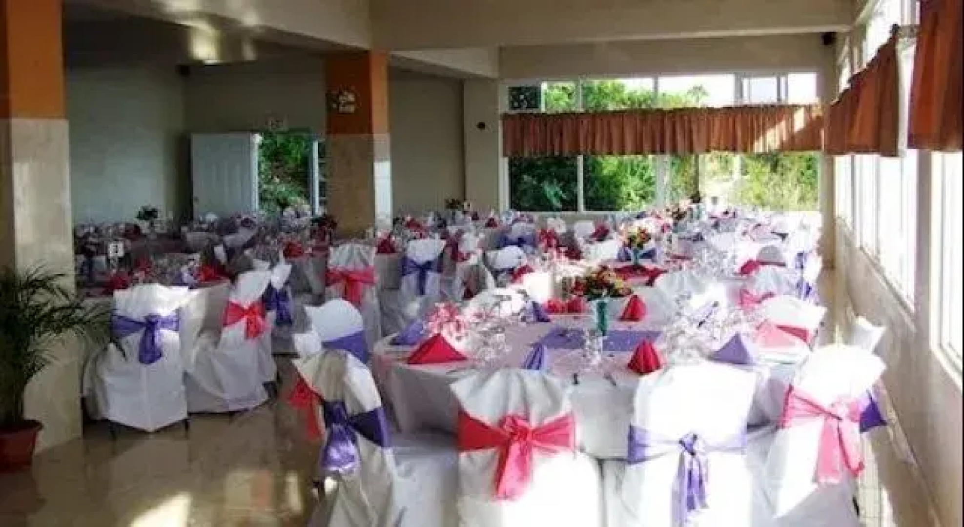 Ocean Breeze Hotel
