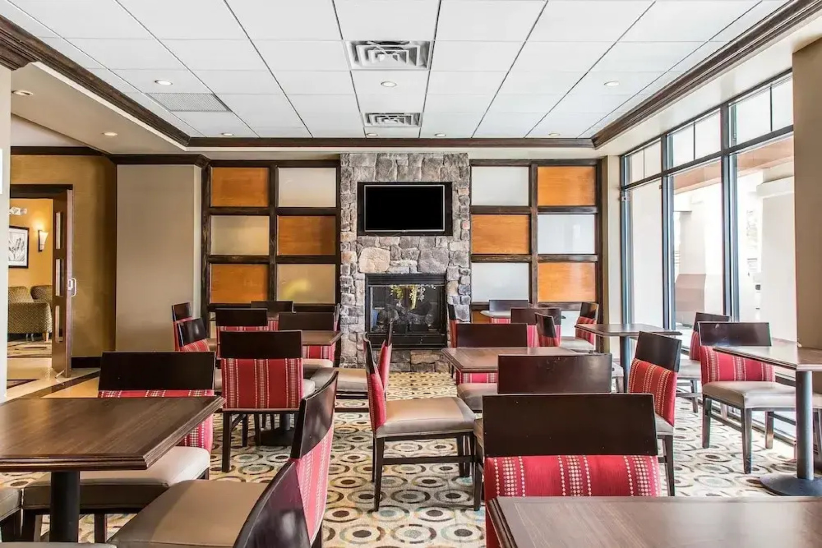 Comfort Inn & Suites