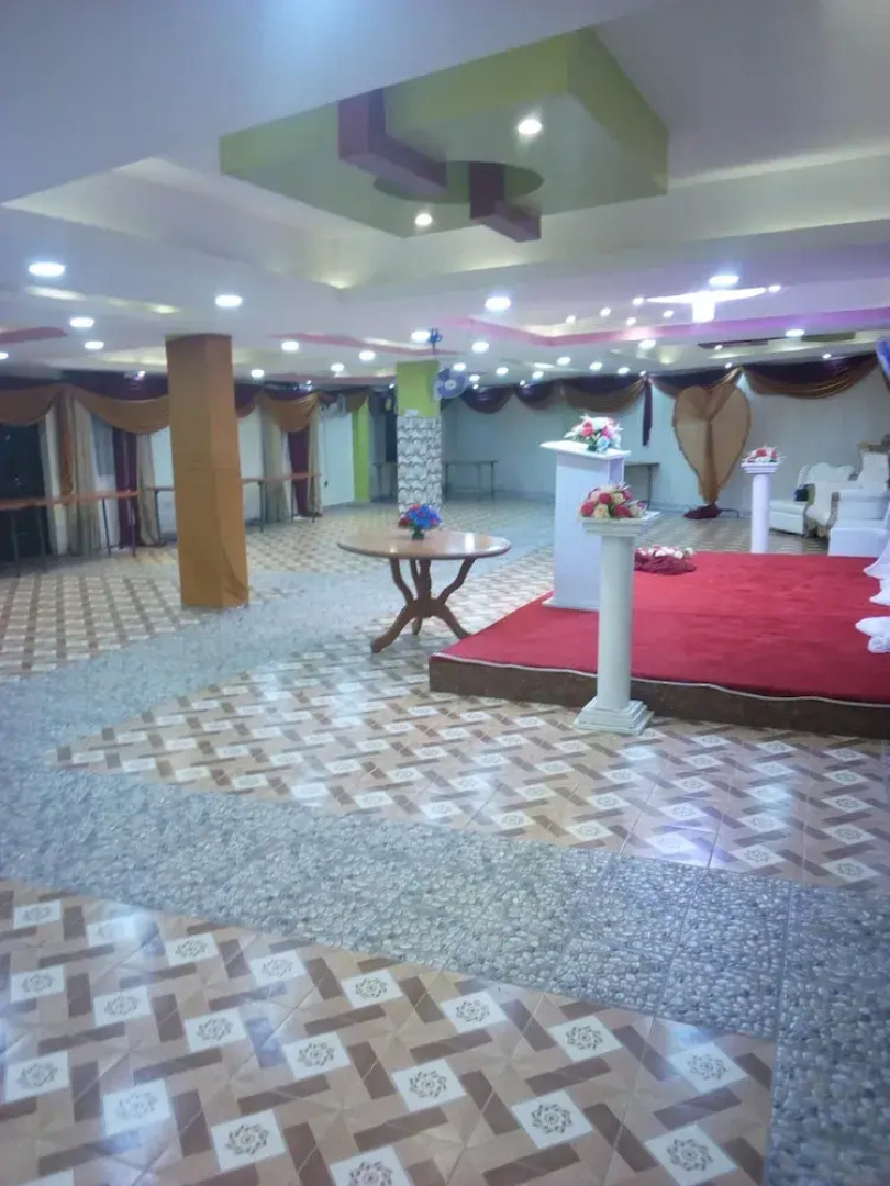 Waso Central Emporium Lodge